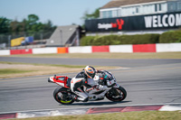 donington-no-limits-trackday;donington-park-photographs;donington-trackday-photographs;no-limits-trackdays;peter-wileman-photography;trackday-digital-images;trackday-photos